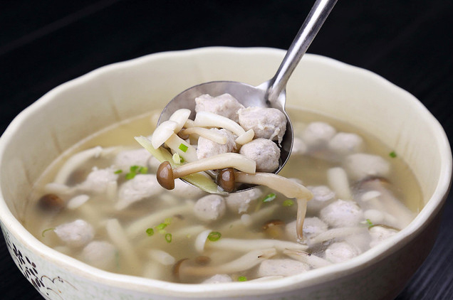 谢三姐金奖啤酒鱼私房菜店(西街店)