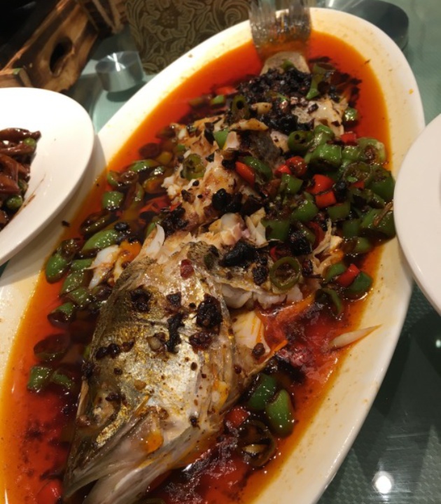 江南小镇(道里店)