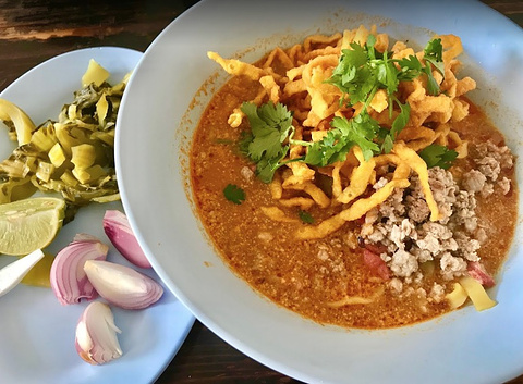 Khao Soi Khun Yai