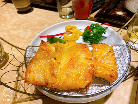 鱼四季创作日本料理(金鹰世界店)旅游景点图片