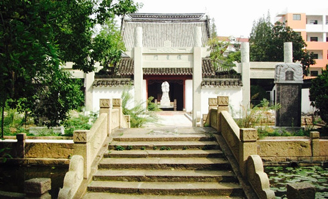 南汇孔庙大成殿的图片