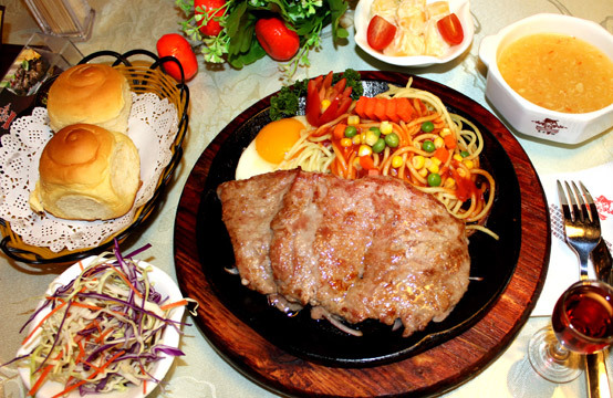 加州牛排专门店