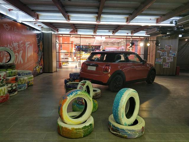 迎宾百货广场(迎宾南路店)