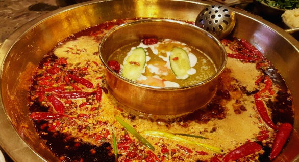 小龙坎老火锅(春熙店)