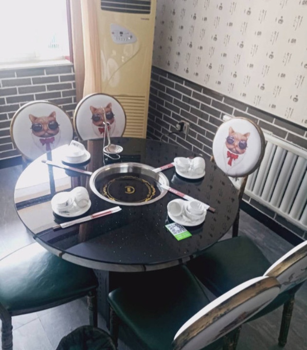 重庆巴渝人家老火锅(费县店)