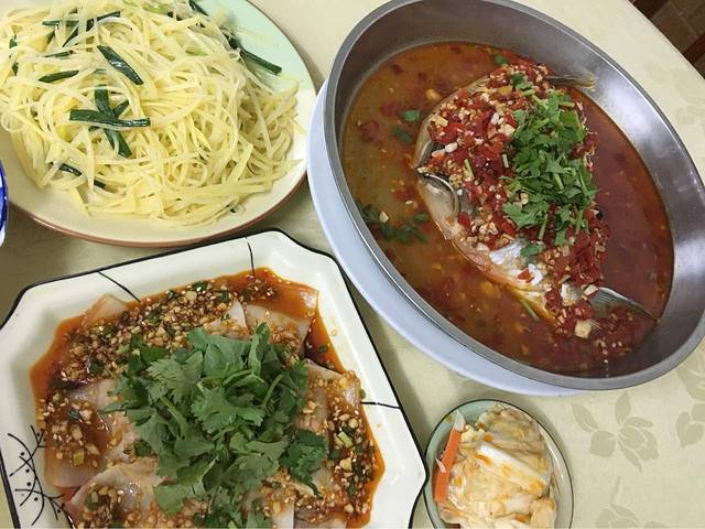 杏花村川菜馆(坑口路店)