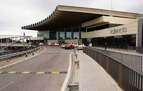 瓦伦西亚机场的图片
