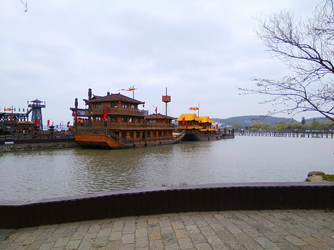 三国城三江口太湖水上乐园