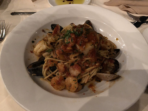 Vigilucci's Seafood and Steakhouse