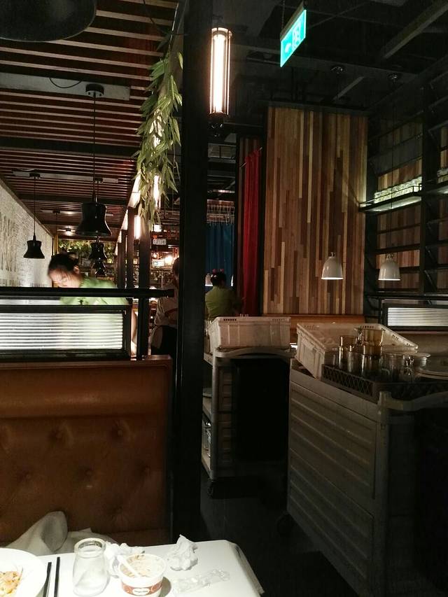 星伦多海鲜自助(聚龙湖金鹰2店)