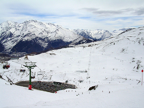 索罗查尼滑雪度假村旅游景点图片