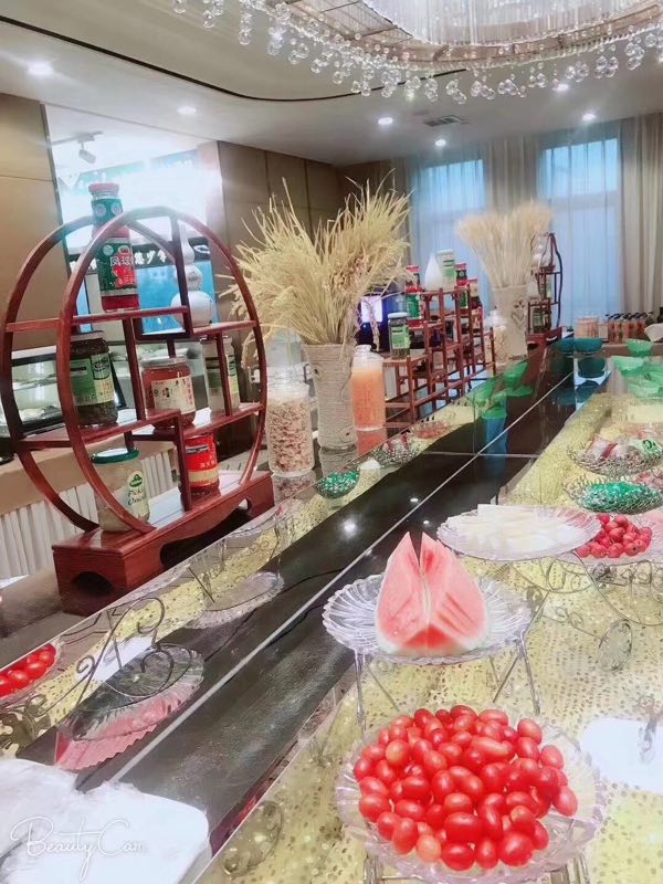 蓝鲸悦海酒店·自助餐厅