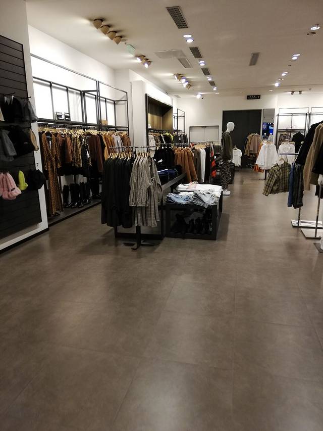 ZARA(欧亚卖场店)