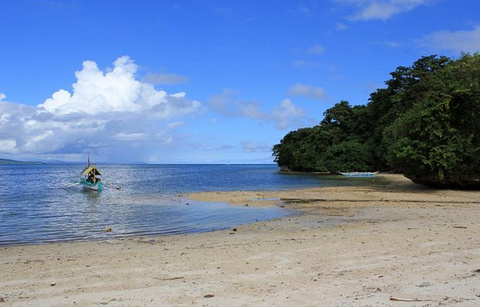 Lugutan Beach的图片