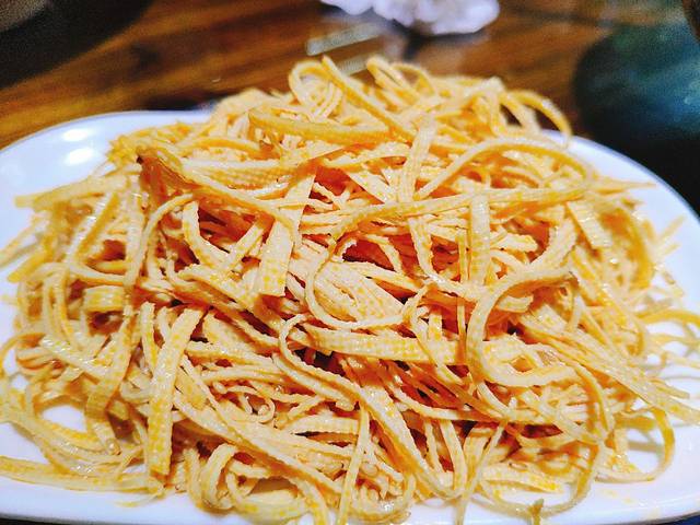 贺记牛肉粉丝汤(台东店)