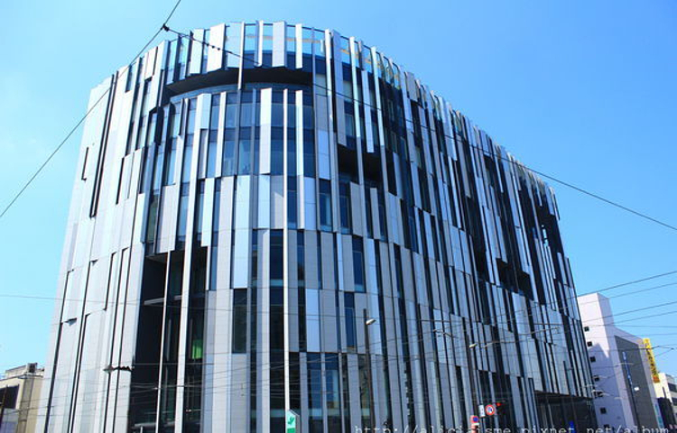 富山市玻璃美术馆