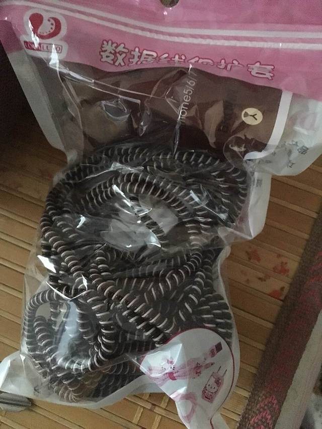 华莱士·全鸡汉堡(经贸店)