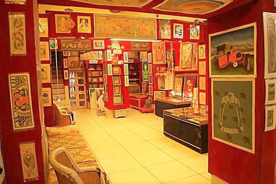 Chauhan's Art Gallery & Art School旅游景点图片