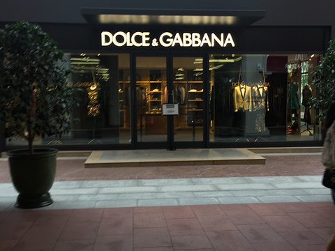 dolce&gabbaba(城市奥特莱斯店)旅游景点图片