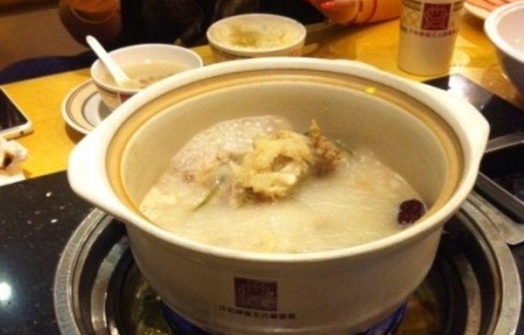 仟和骨头王火锅(金碧店)