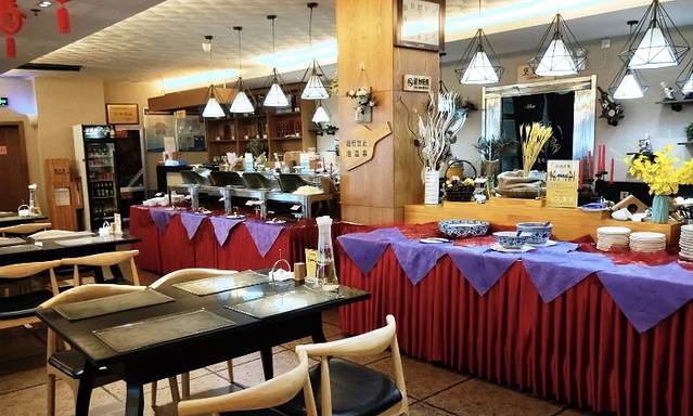 太白山凤凰温泉餐饮部