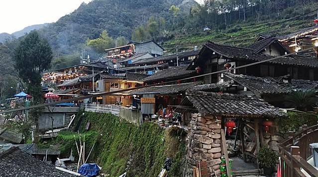 岭上人家舒心居