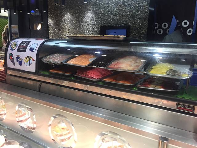 争鲜回转寿司(虹悦城店)