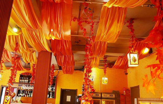 蓝孔雀美食(南岗店)