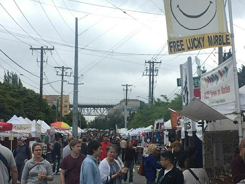 Fremont Sunday Market旅游景点图片