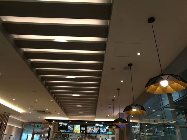 德克士(昆明站二店)