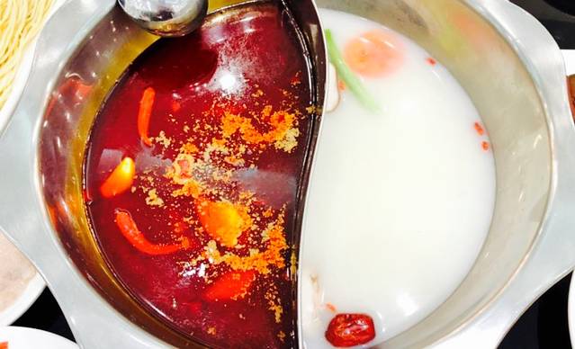 红菇坊鲜汤火锅(八经街店)