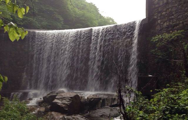 高贵三潭风景区