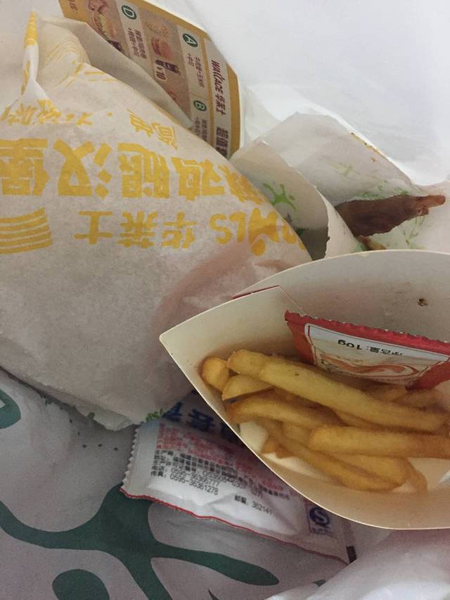 华莱士·全鸡汉堡(缙云三店)