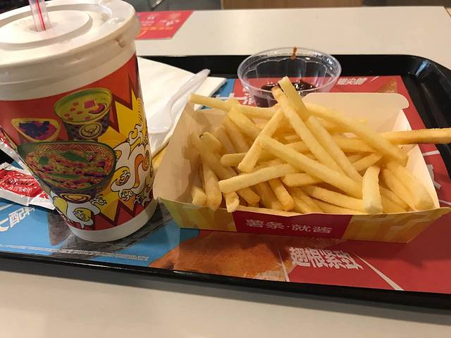 麦当劳(丹东万达广场店)