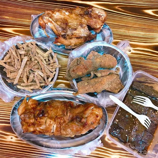 阿姨鸡架(西街店)