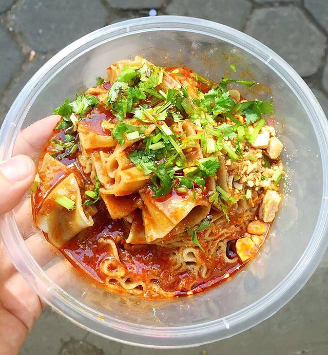 许西美食一条街