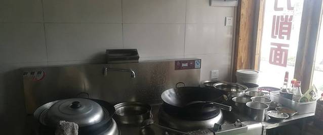 龚师傅土菜馆.地道农家菜(魅力湘西店)