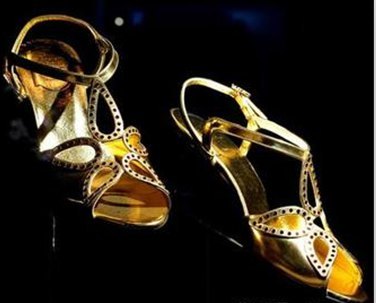 Roger Vivier(置地广场店)