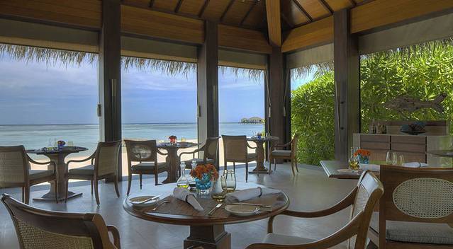 瑞喜敦岛主餐厅