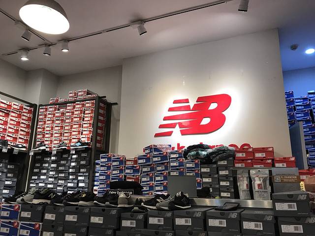 银座·奥特莱斯(七里山店)