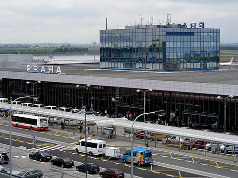 瓦茨拉夫哈维尔国际机场旅游景点图片