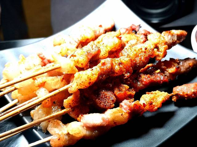 江湖一盏灯·滇味卤烤(丽阳店)