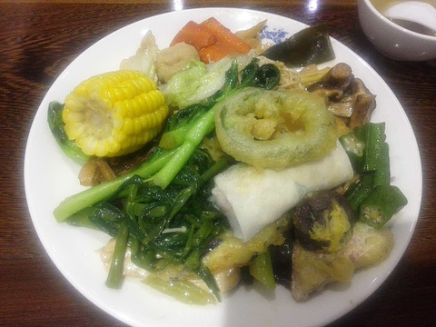天荷菜根素食自助餐厅的图片