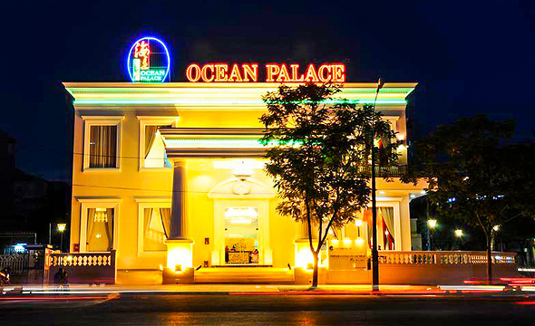 Ocean Palace旅游景点图片