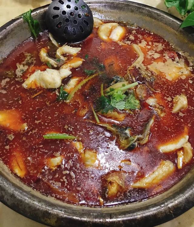 重庆特色火锅冷锅鱼(武大店)