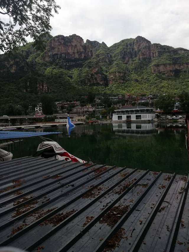 十渡镇八渡村望佛台山庄