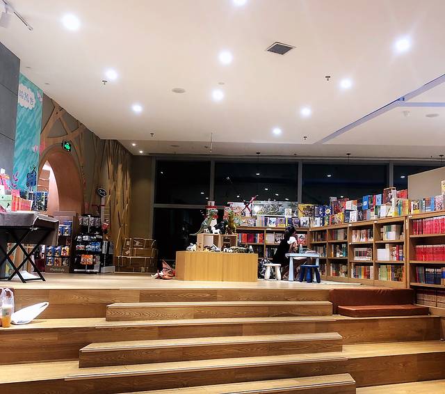 2021中信书店(柏威年购物广场店)购物攻略,大连中信书店(柏威年购物