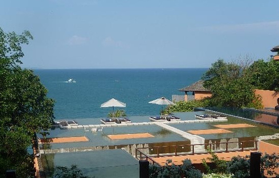 Baba Poolclub Phuket Restaurant旅游景点图片