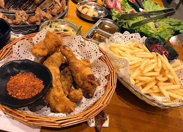 首尔朴宝·炭火烤肉(金沙店)