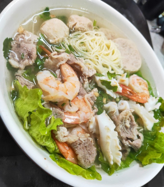 天天牛市潮汕牛肉火锅城(百联南桥店)
